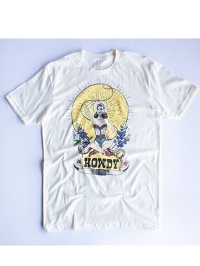 Howdy Pinup Graphic Tee - Cream with Yellow & Blue
